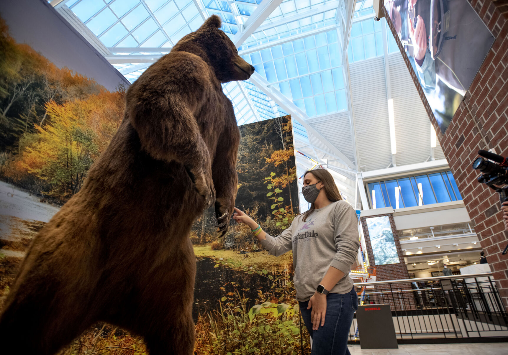 031921-news-scheels 03.jpg